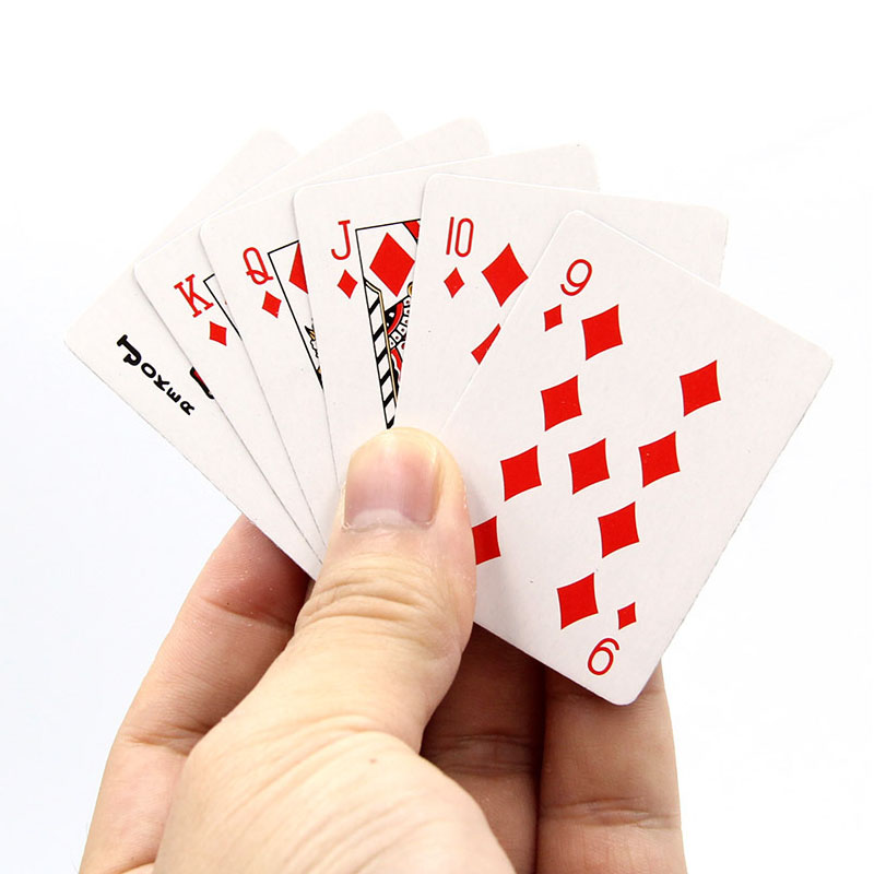 Party Games Juegos De Mesa - 10PCS Mini Playing Cards For Kids