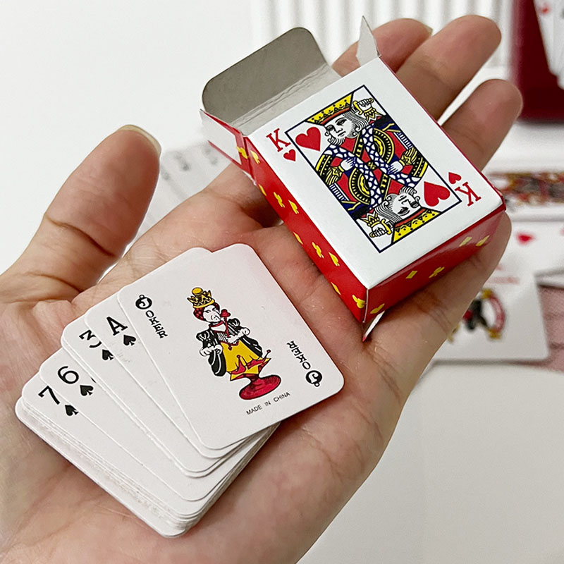 Party Games Juegos De Mesa - Mini Poker Playing Cards Cute Novelty