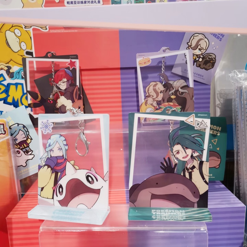 In Stock PokéMon Paldea Traine - огляд і ціна Party Games Cards
