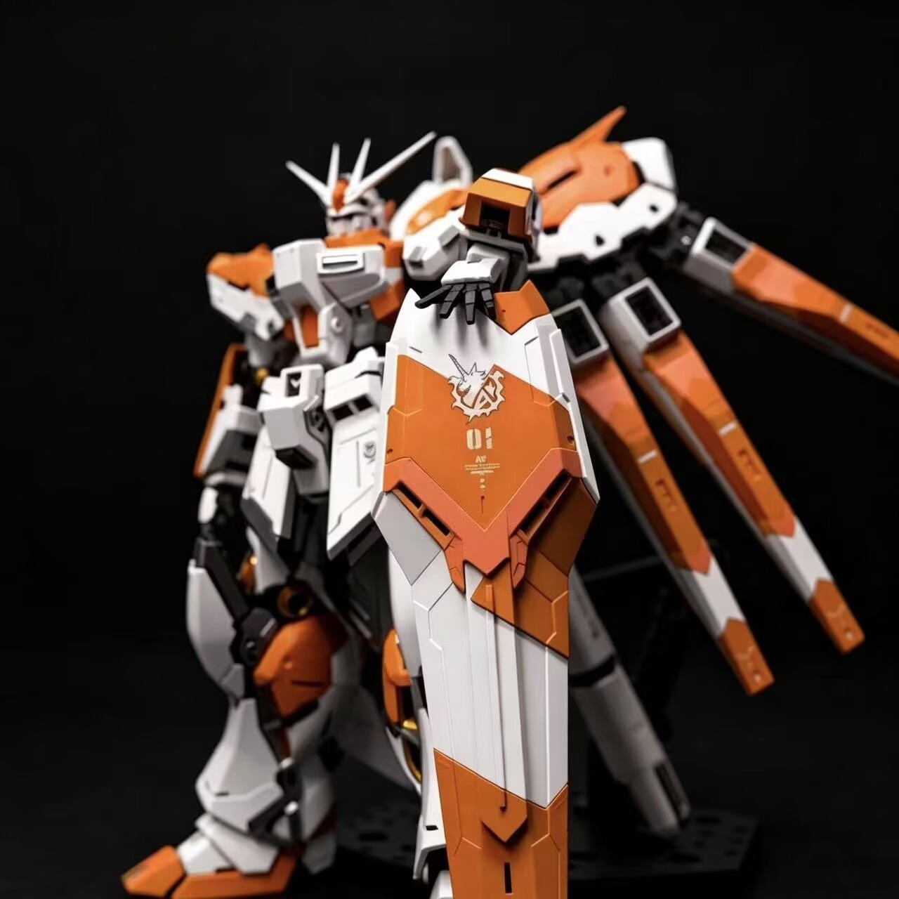 ZHUJIANG Model Rg Manatee 1/14 - огляд і ціна Bandai Model Gundam Rg